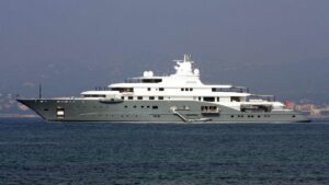 prix yacht de luxe le plus cher du monde